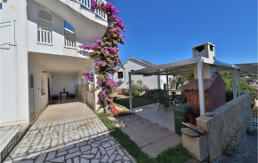 2 Bedroom Cozy Apartment In Marina